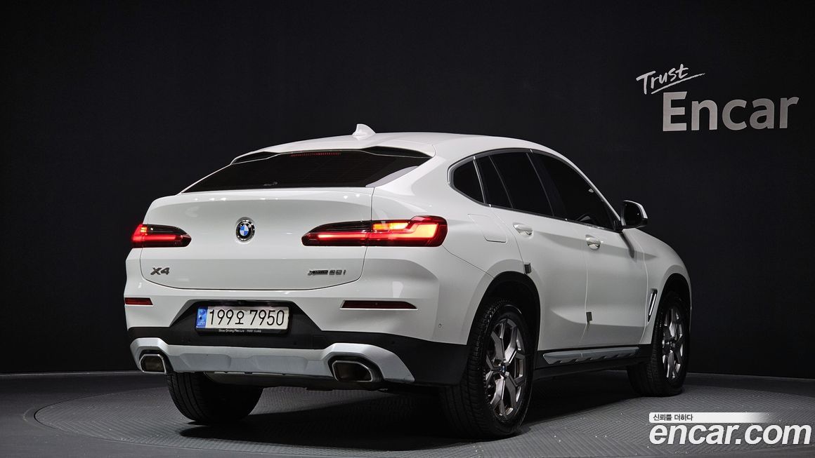 BMW X4 xDrive20i xLine, 2023