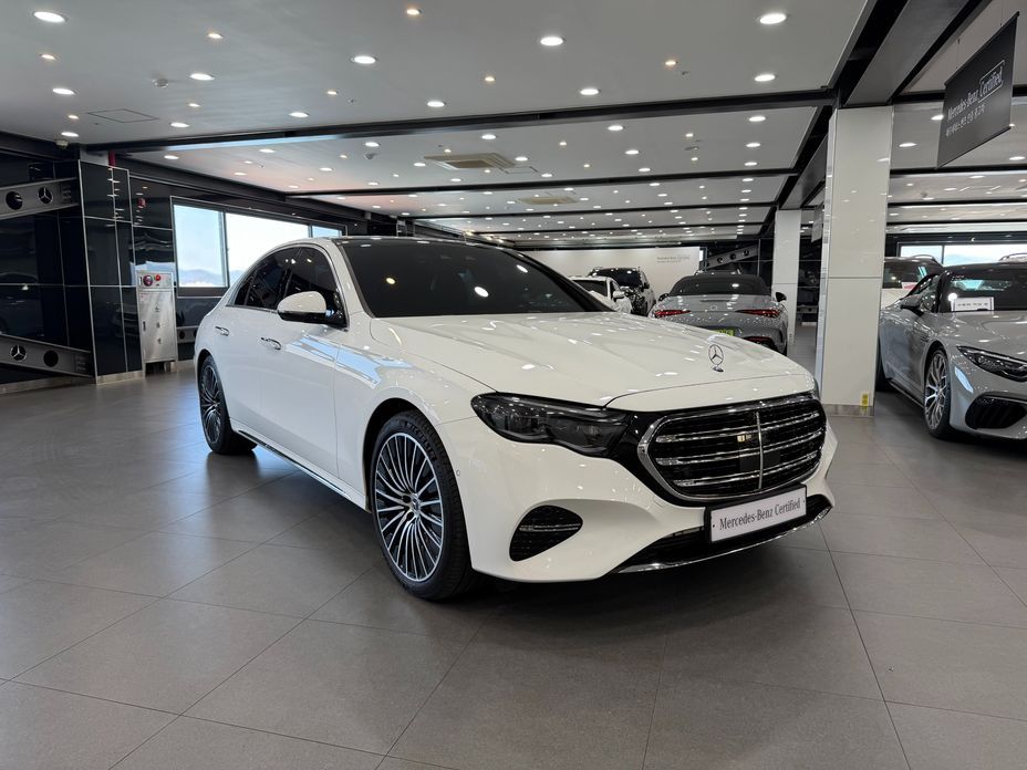 Mercedes-Benz E-Class E450 4MATIC Exclusive, 2025