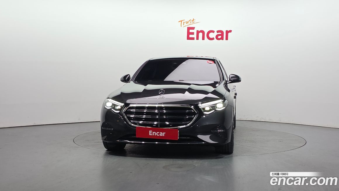 Mercedes-Benz E-Class E450 4MATIC, 2024