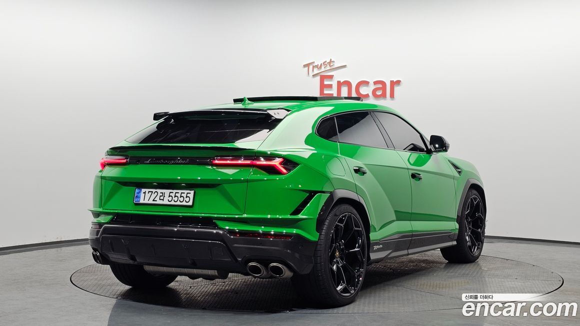 Lamborghini Urus 4.0 V8 Performante, 2024