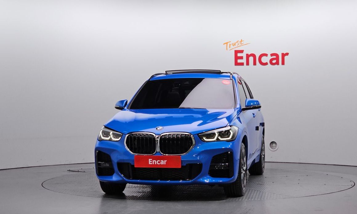 BMW X1 xDrive 20i M Sport, 2022