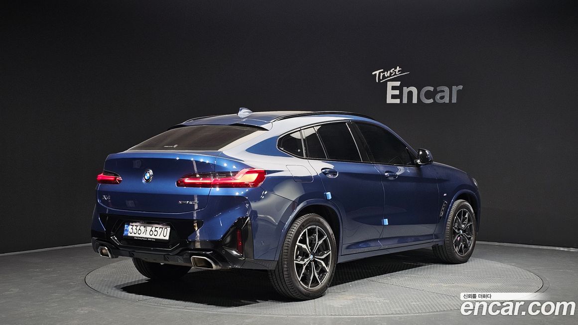 BMW X4 xDrive20i M Sport, 2023