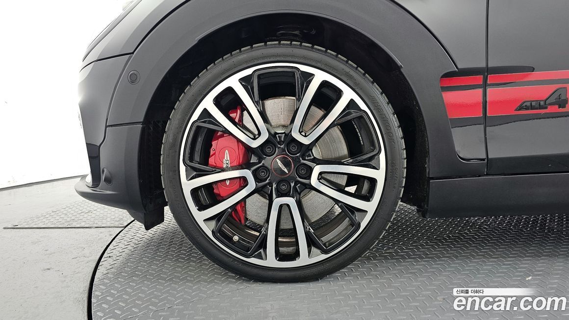 Mini Clubman JCW, 2023