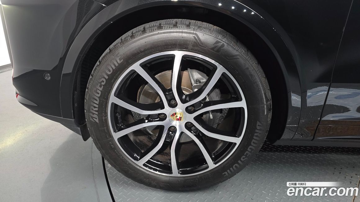 Porsche Cayenne 3.0 Coupe, 2024