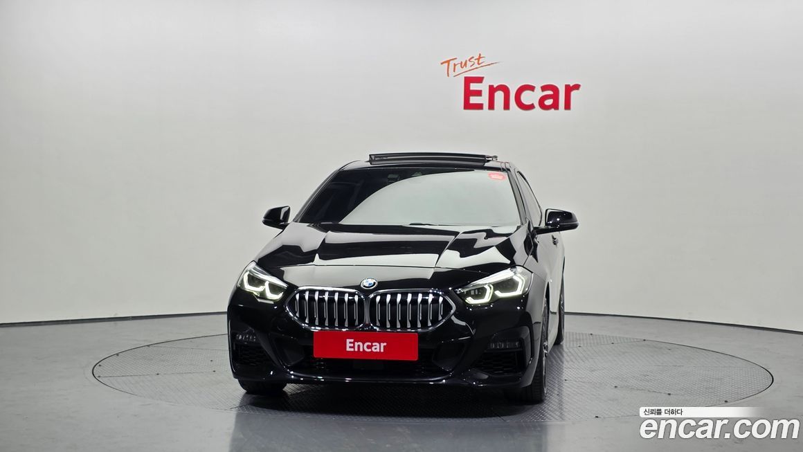 BMW 2-Series 220i M Sports, 2024