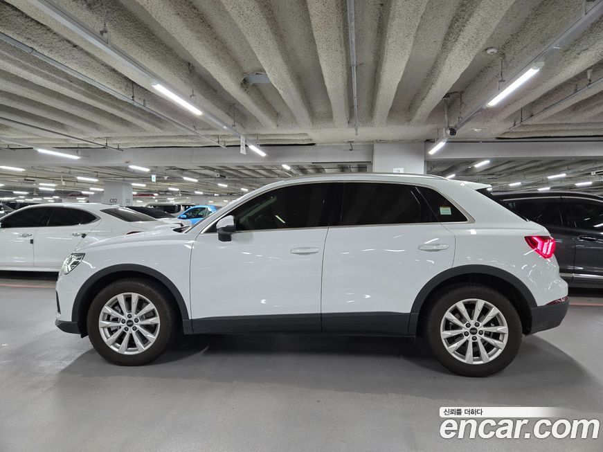 Audi Q3 40 TFSI Quattro, 2025