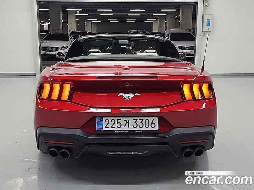 Ford Mustang 2.3 Ecoboost Premium Convertible, 2024