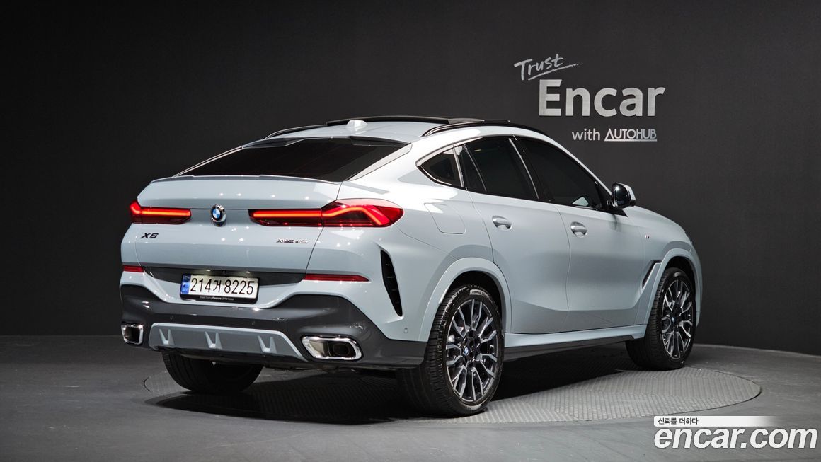BMW X6 xDrive40i M Sport, 2024