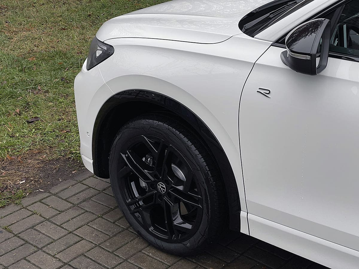 Volkswagen Tiguan L Pro