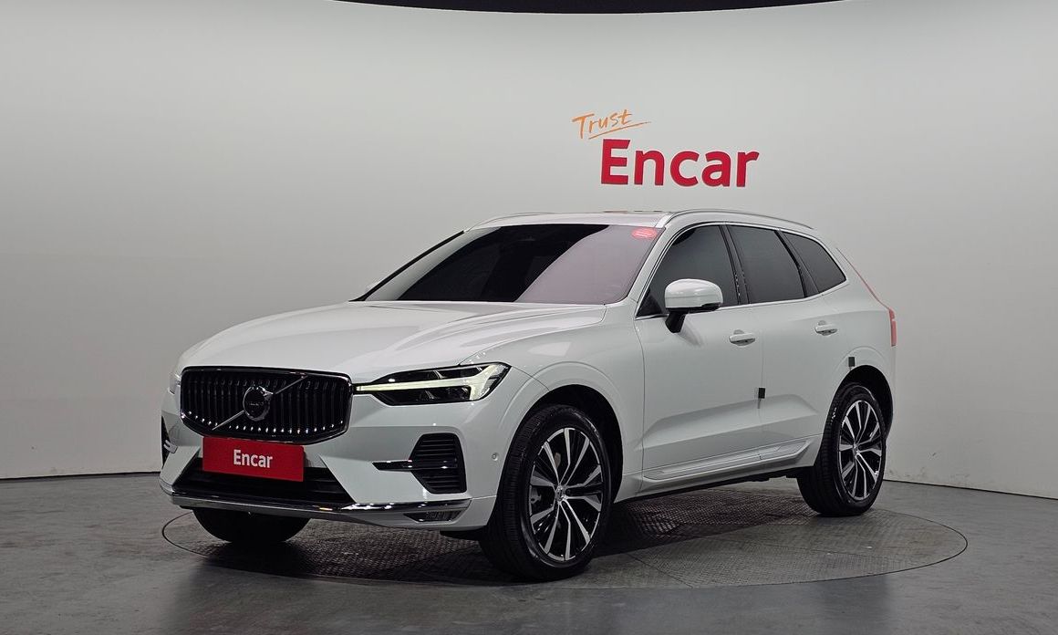 Volvo XC60 B6 Ultimate Bright, 2023