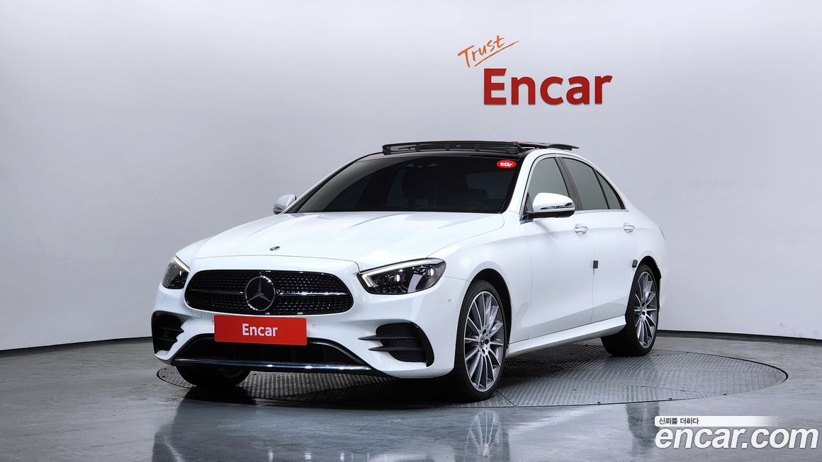 Mercedes-Benz E-Class E350 4MATIC AMG Line, 2022
