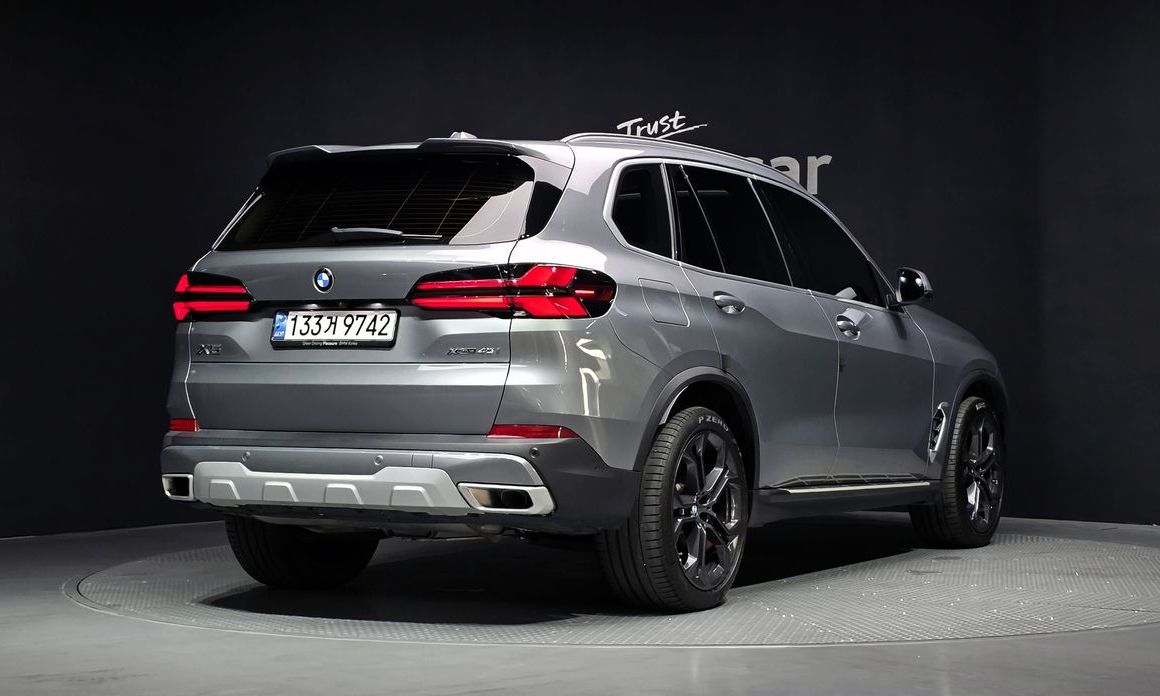 BMW X5 xDrive 40i xLine, 2024