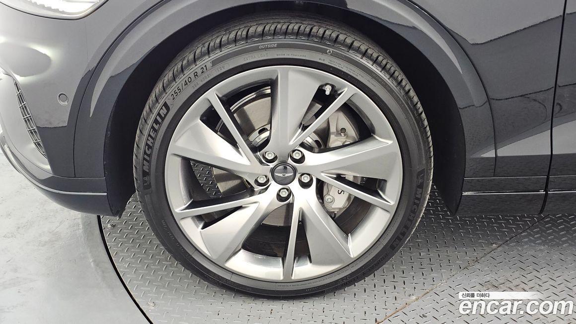 Genesis GV70 2.5T Gasoline 2WD, 2025