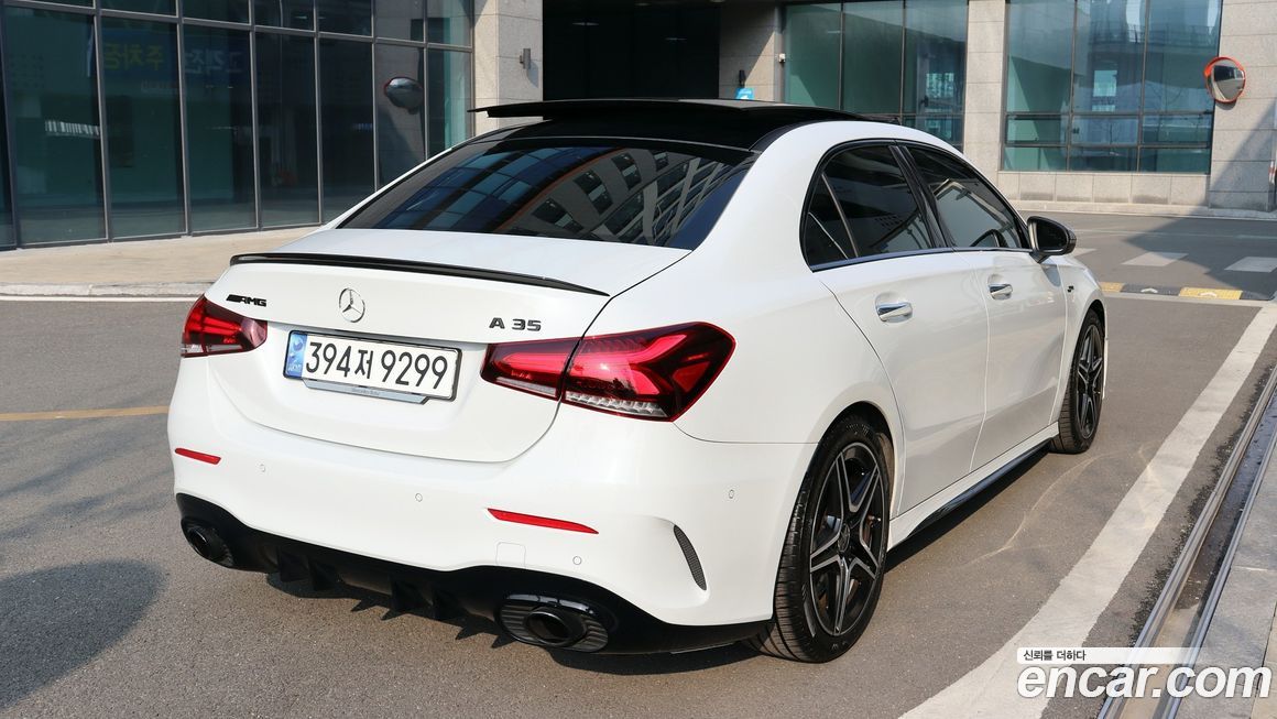 Mercedes-Benz A-Class AMG A35 4MATIC Sedan, 2023