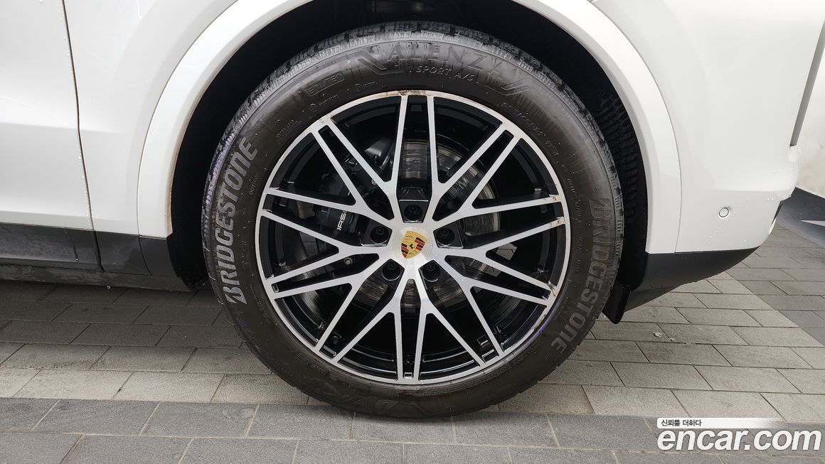 Porsche Cayenne 3.0 Coupe, 2024