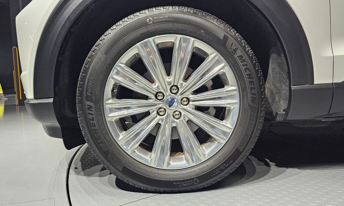 Ford Explorer 2.3 LimIted 4WD, 2022