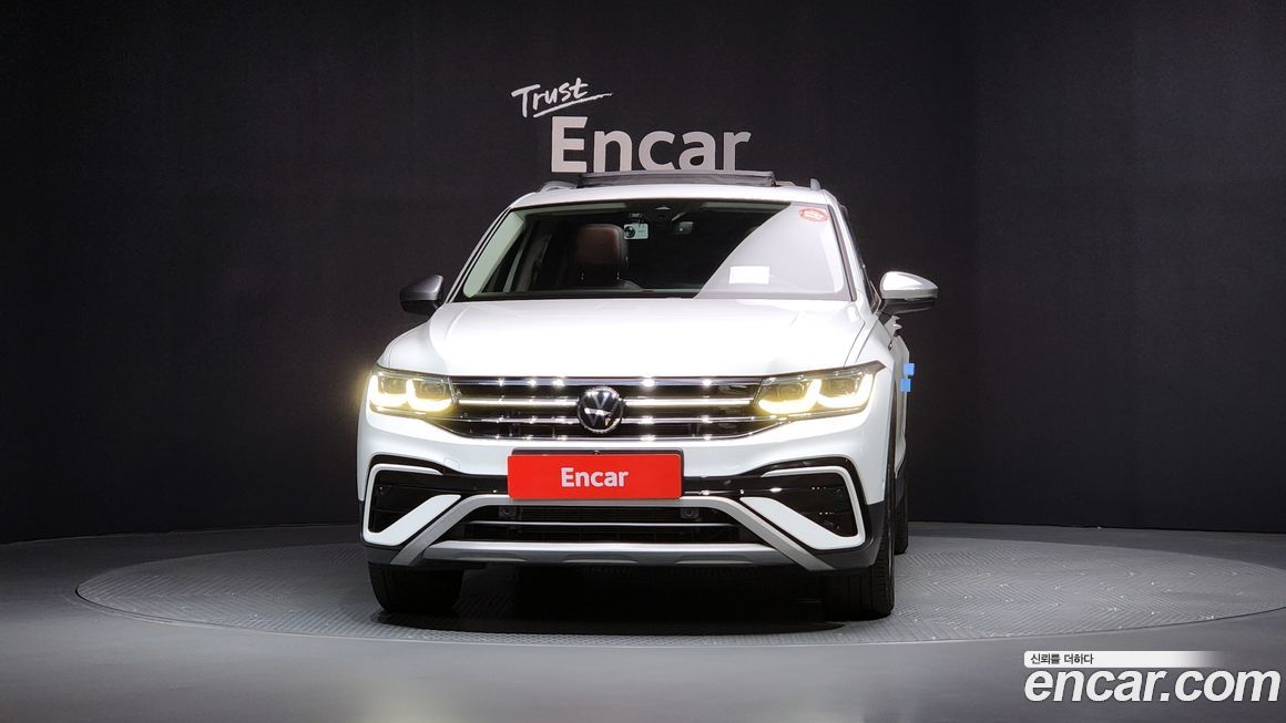 Volkswagen Tiguan 2.0 TSI Prestige, 2023