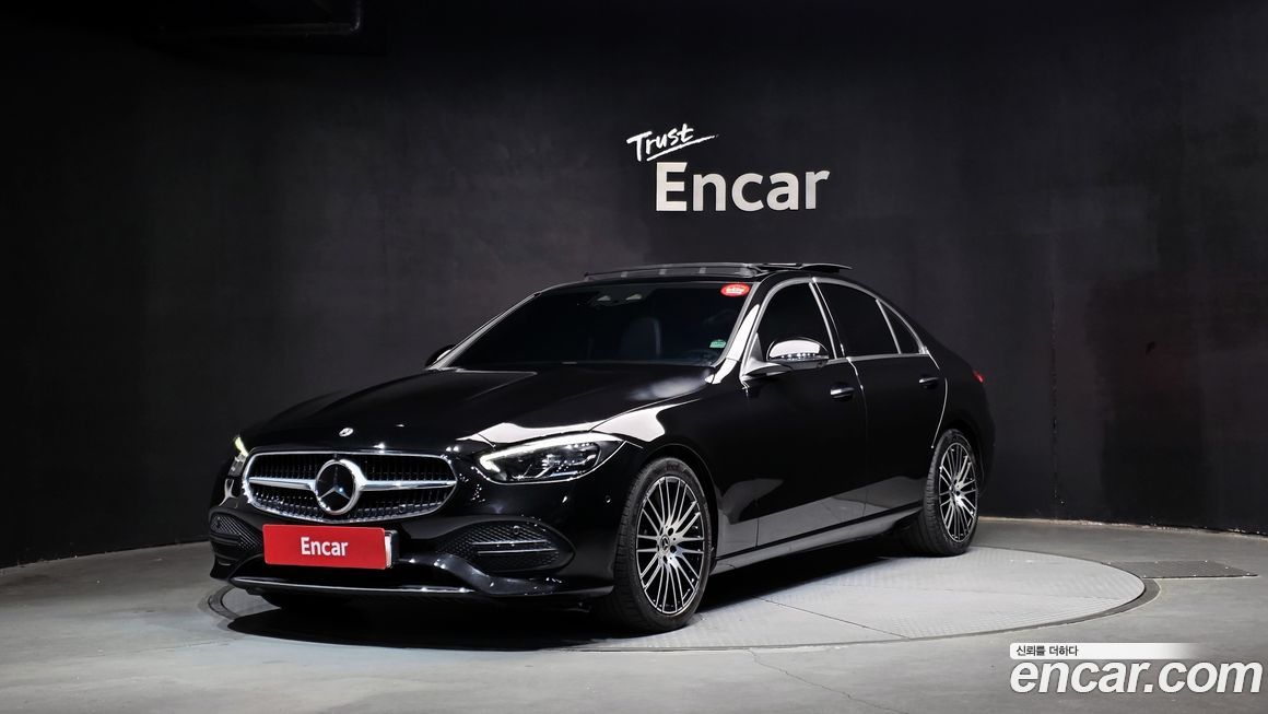 Mercedes-Benz C-Class C300 4MATIC Avantgarde, 2024