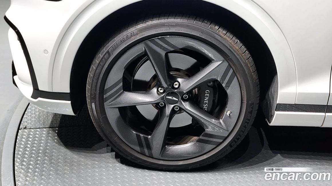 Genesis GV70 2.5T Gasoline 2WD, 2025