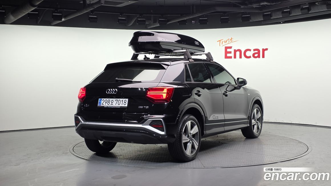 Audi Q2 35 TDI Premium, 2023