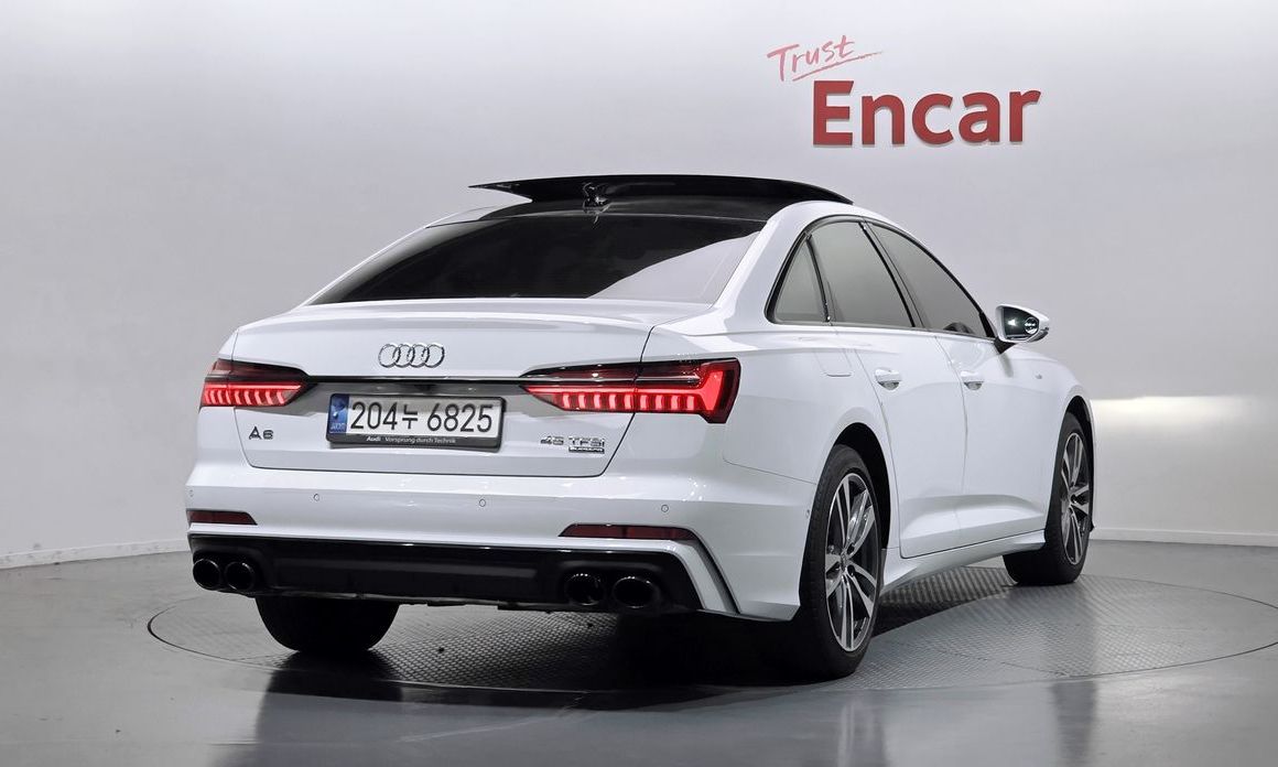 Audi A6 45 TFSI Quattro Premium, 2022
