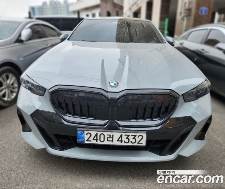 BMW 5-Series 530i xDrive M Sport Pro Special Edition, 2025