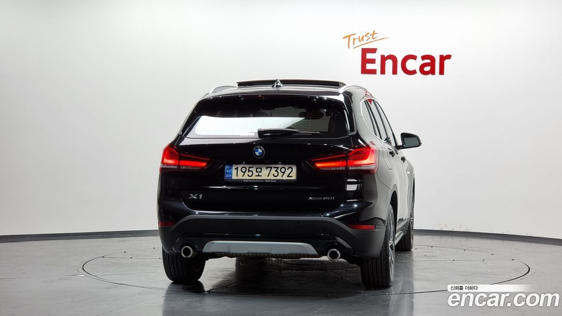 BMW X1 xDrive 20i xLine, 2022