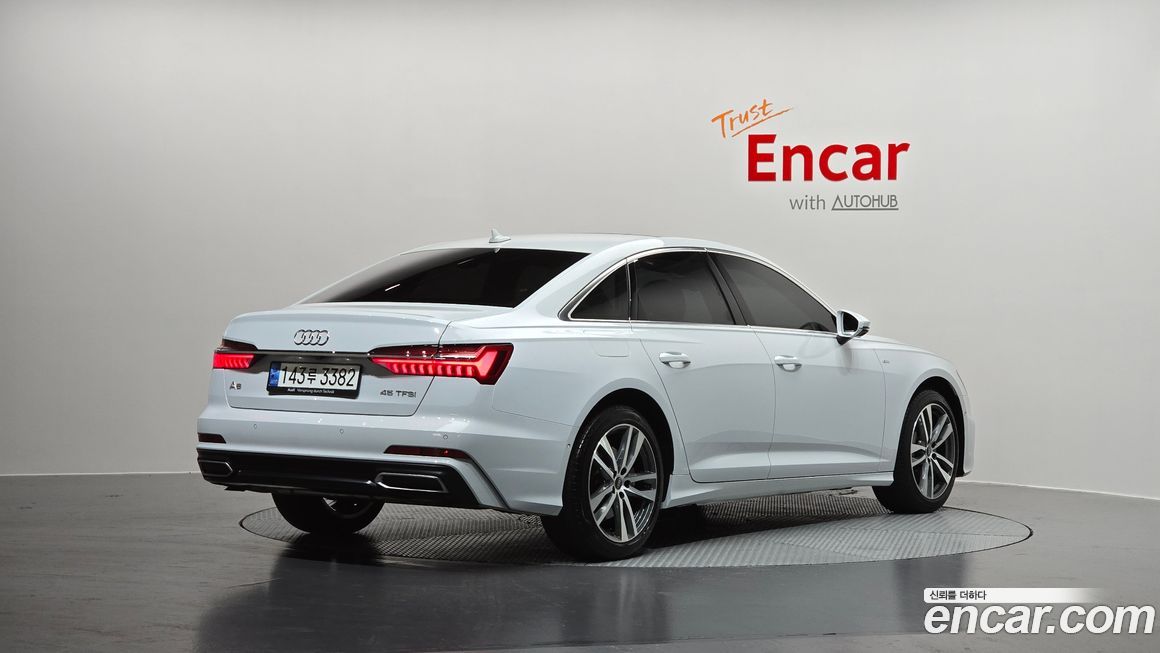 Audi A6 45 TFSI Premium, 2022