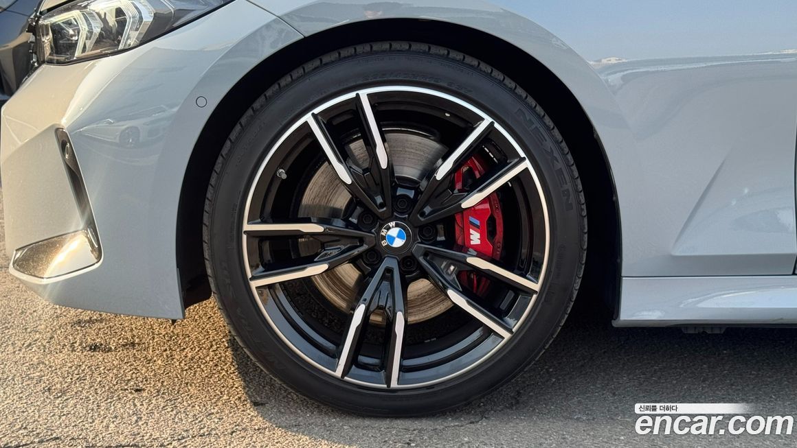 BMW 3-Series M340i, 2025