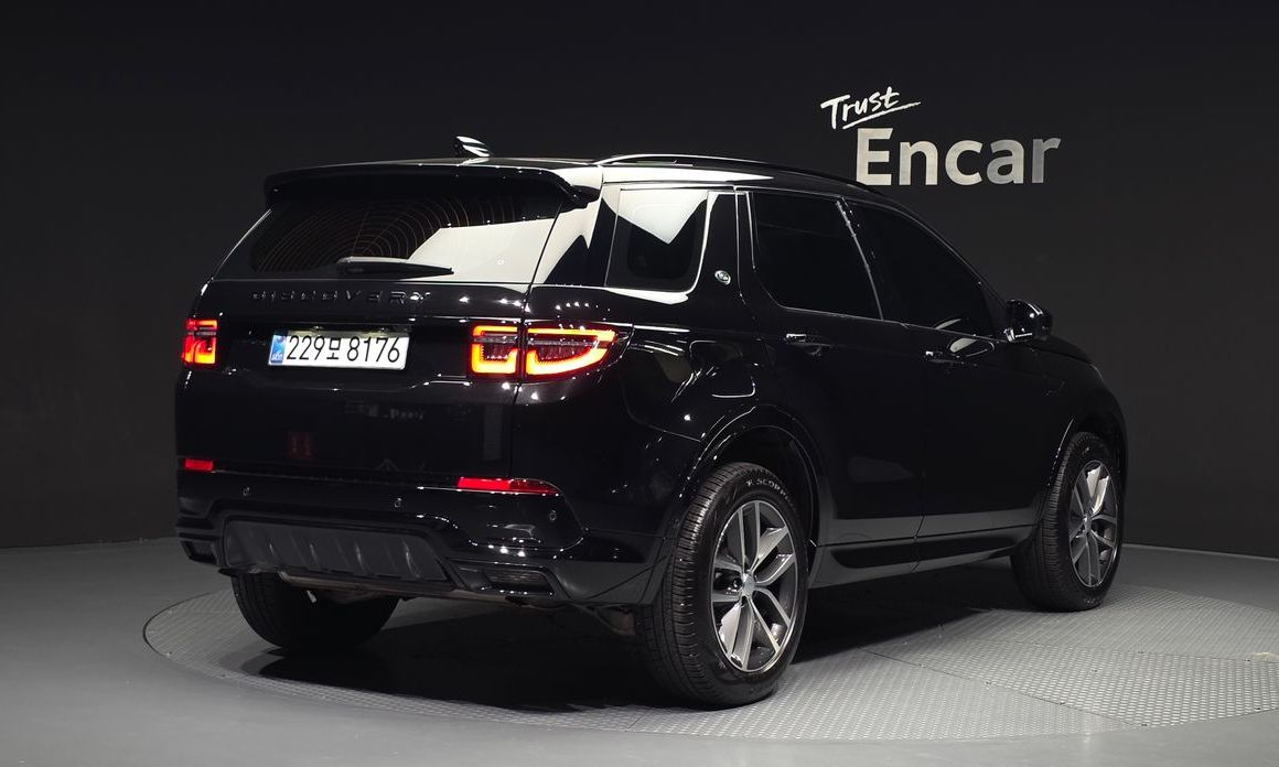Land Rover Discovery Sport P250 Dynamic SE, 2025