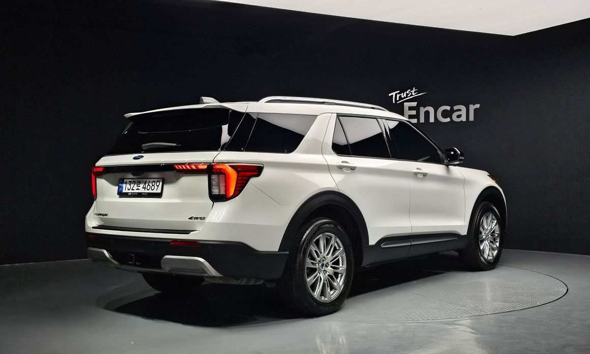 Ford Explorer 2.3 Platinum 4WD, 2025