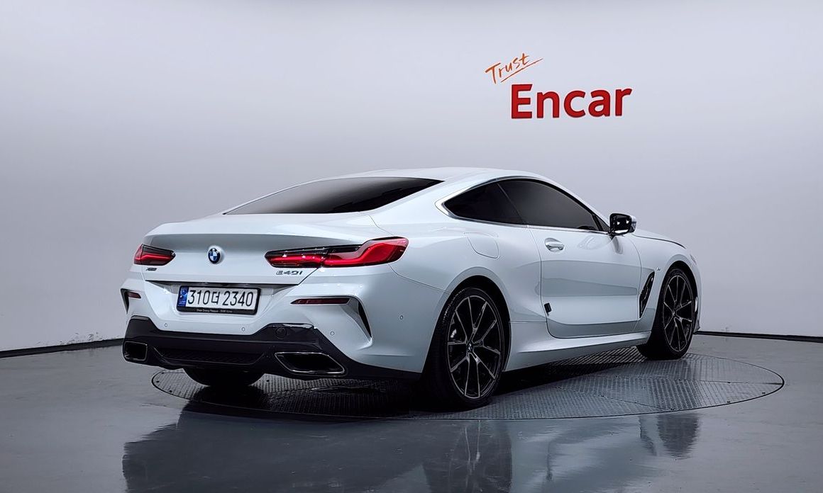 BMW 8-Series 840i xDrive M Sport Coupe, 2022