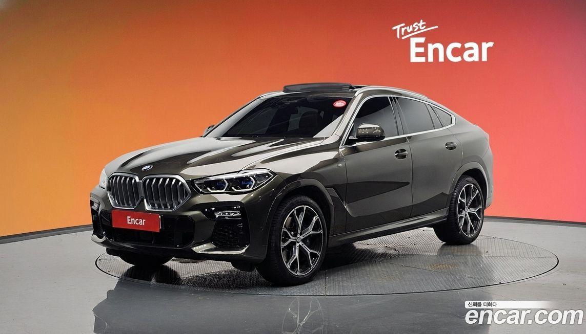 BMW X6 xDrive40i M Sport, 2021