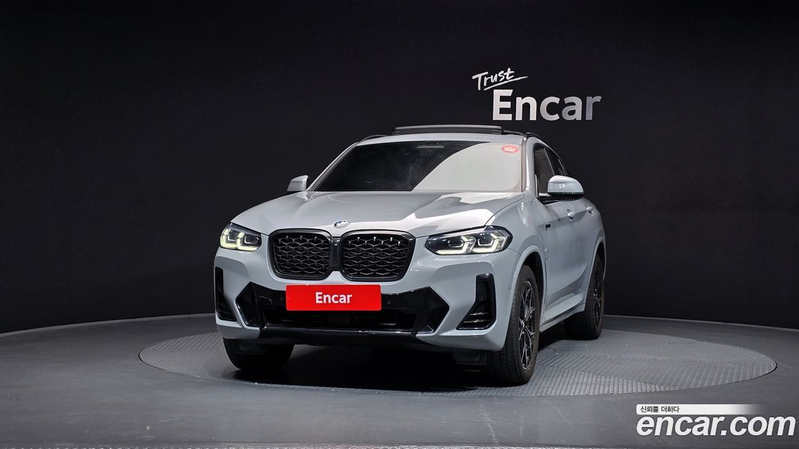 BMW X4 xDrive20i M Sport, 2022