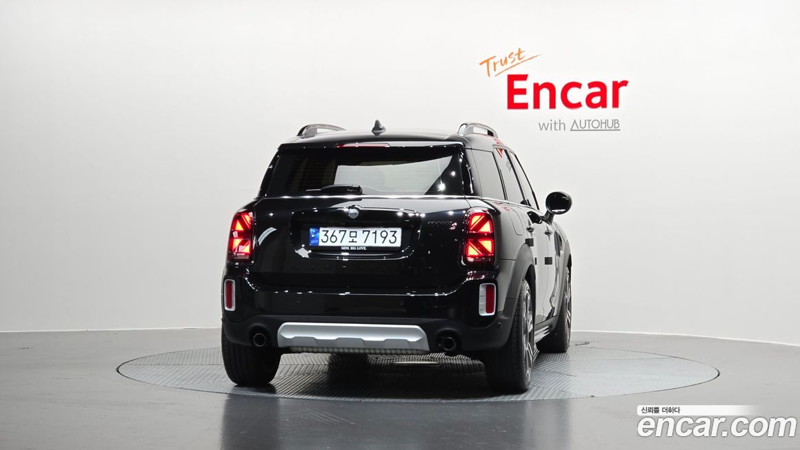 Mini Countryman ALL4 Classic Launch Pack, 2023