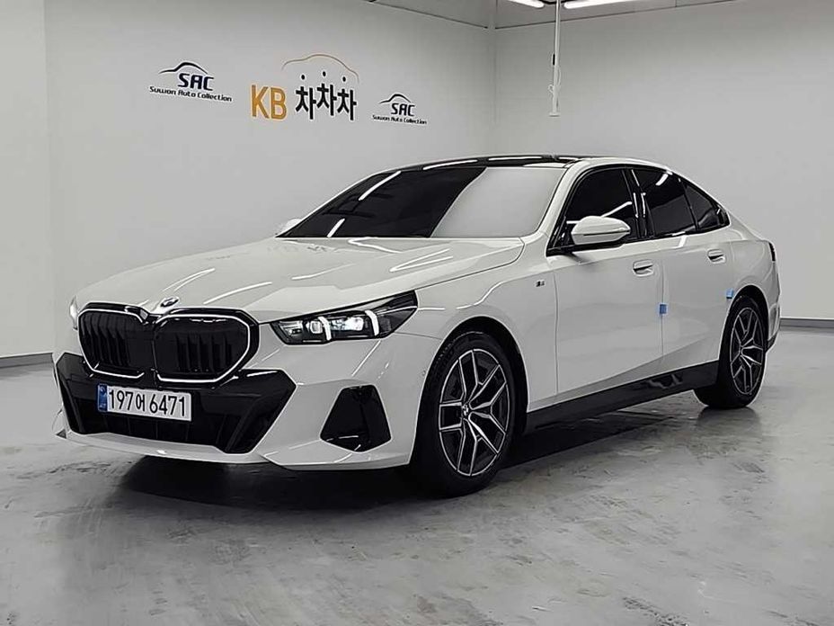 BMW 5-Series 520i Special Edition, 2025