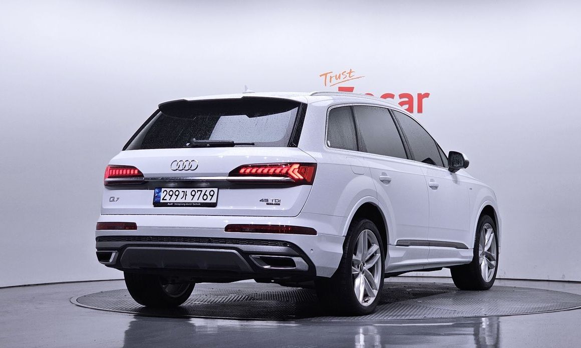 Audi Q7 45 TDI Quattro Premium, 2023