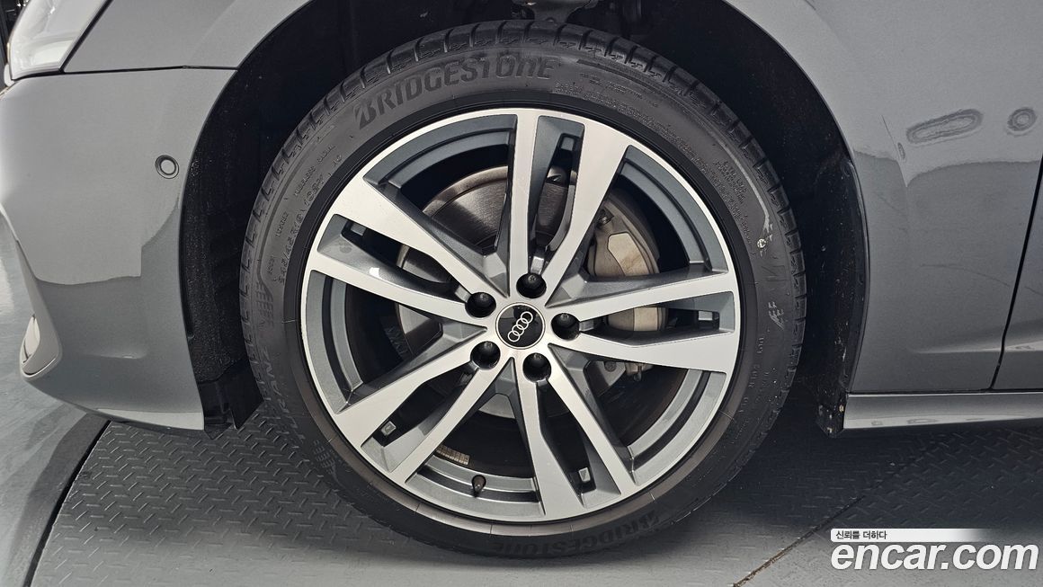 Audi A6 45 TFSI Premium, 2023