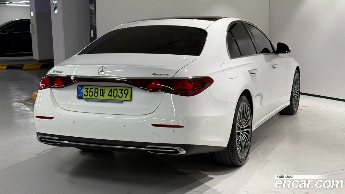 Mercedes-Benz E-Class E450 4MATIC Exclusive, 2025