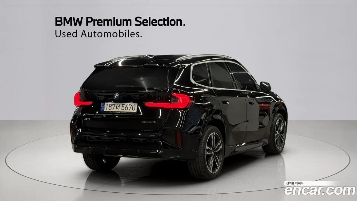 BMW X1 xDrive 20i M Sport, 2024