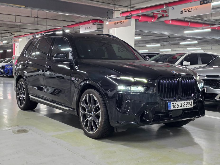 BMW X7 xDrive 40i M Sport 6STR, 2024