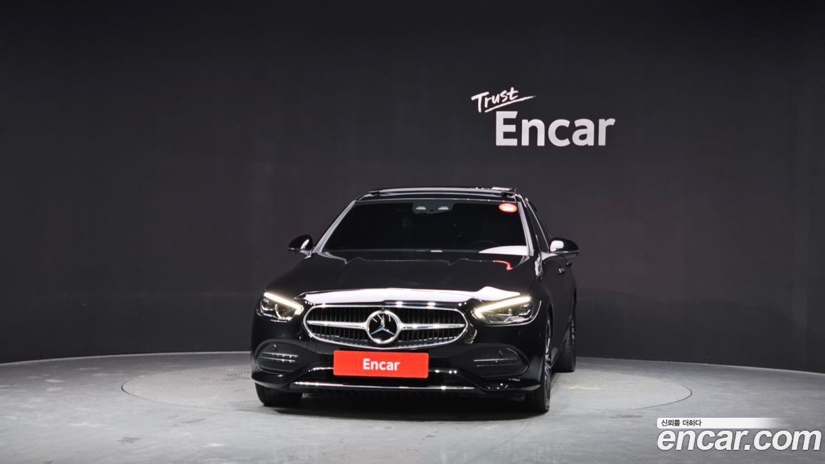 Mercedes-Benz C-Class C300 4MATIC Avantgarde, 2024