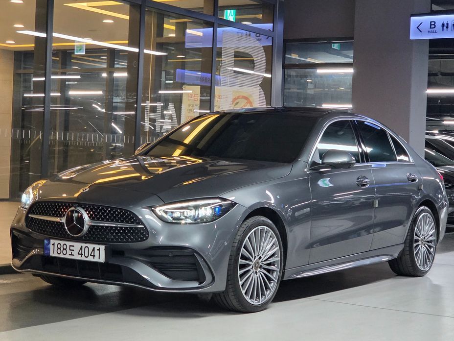 Mercedes-Benz C-Class C300 AMG Line, 2022