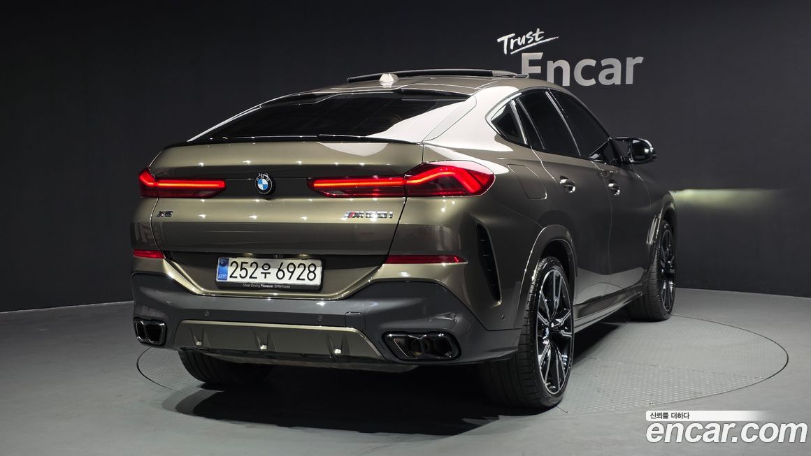 BMW X6 M60i, 2024