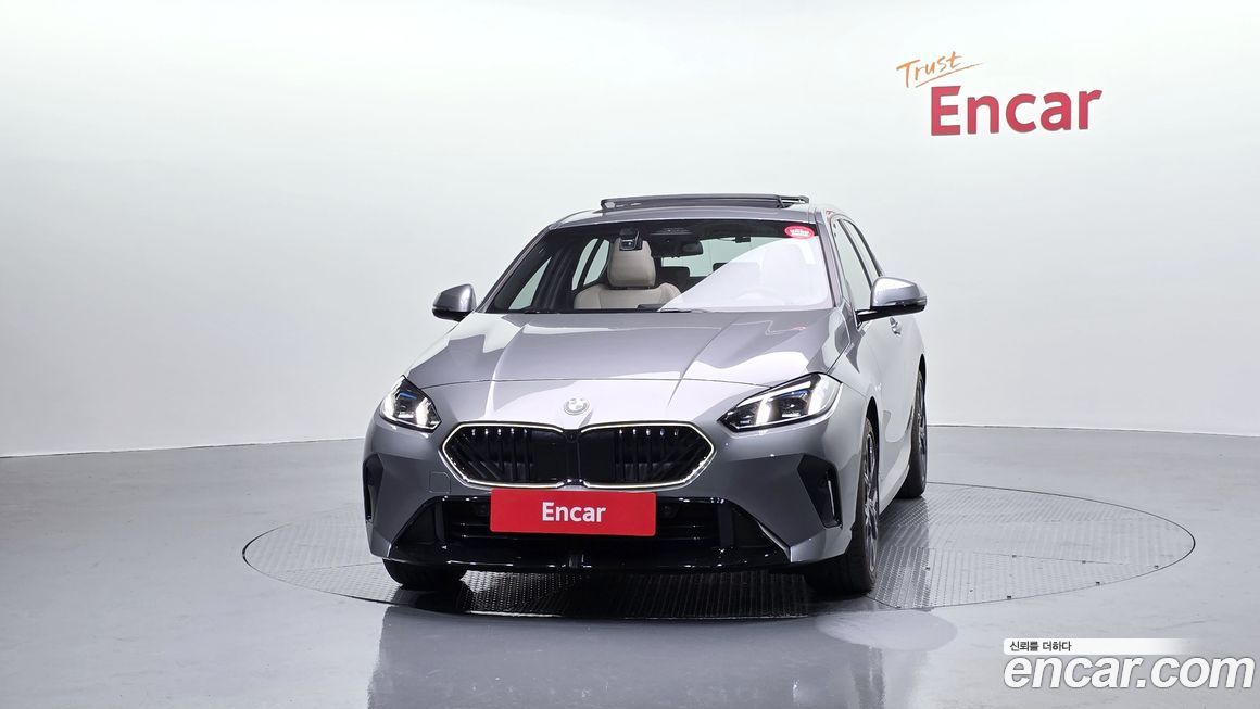 BMW 1-Series 120 M Sport, 2025