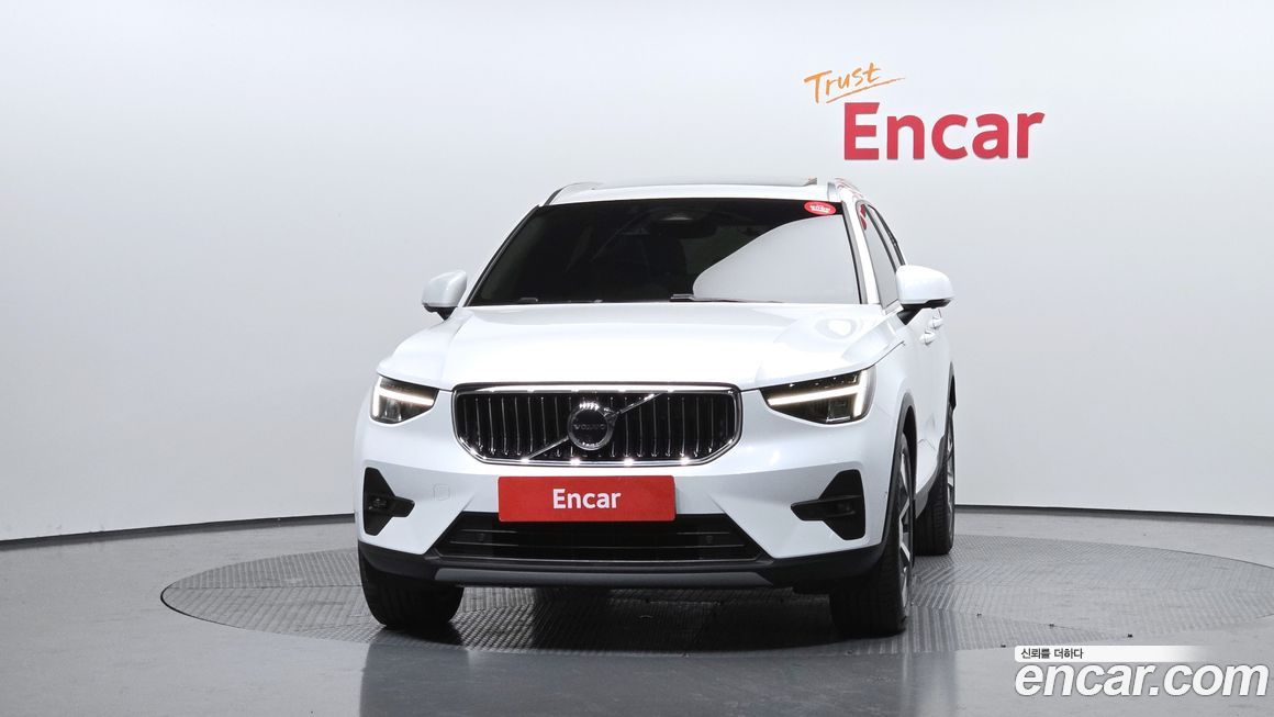 Volvo XC40 B4 Ultimate Bright, 2023