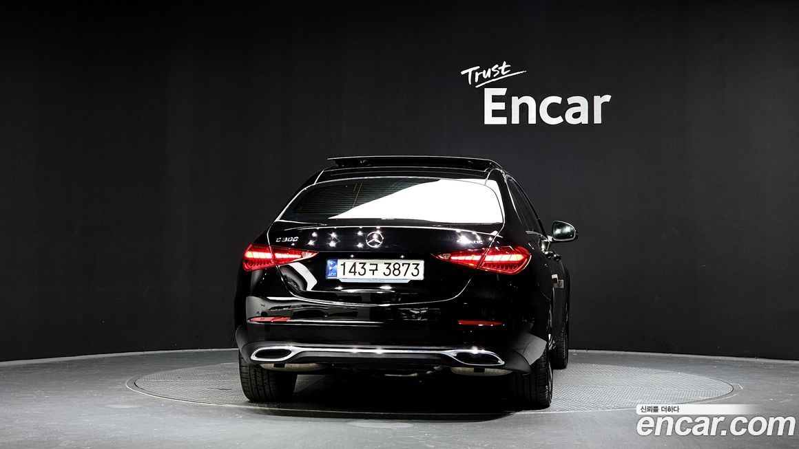 Mercedes-Benz C-Class C300 4MATIC Avantgarde, 2023