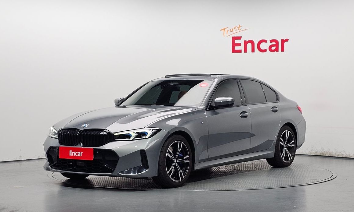 BMW 3-Series 320i M Sport, 2024