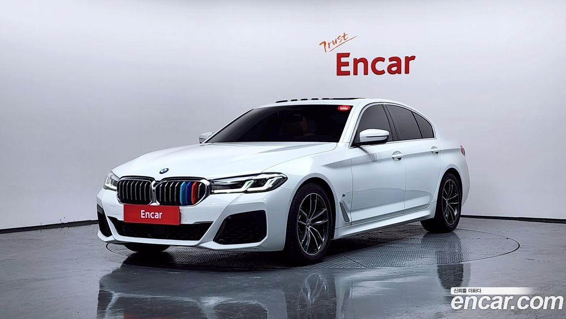BMW 5-Series 520i M Sport, 2022
