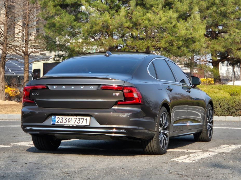 Volvo S90 B5 Ultimate Bright, 2024